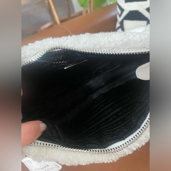 SOLD Prada Re Edtition White Terry Cloth - Picture 8 of 9